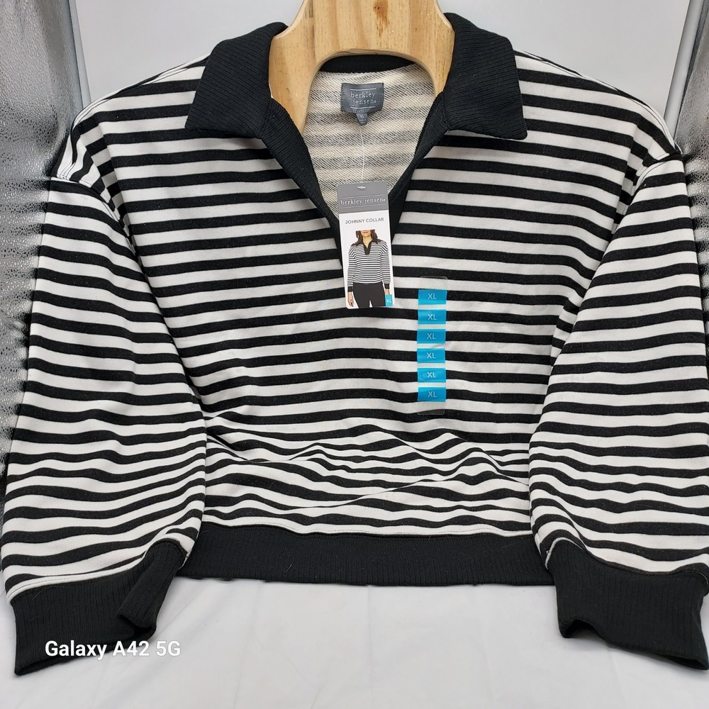Berkley Jensen Womens XL Striped Johnny Collar Sweatshirt Black White NWT
